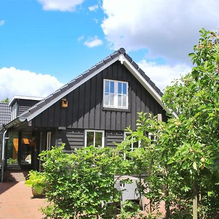 Uniek Houten Huis Nabij Bos En Plassen Hollandsche Rading Экстерьер фото